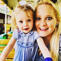 Jennifer arcuri is a serial entrepreneur who most recently founded hacker house, an expert community network dealing in cyber security and ethical hacking. Jennifer Arcuri S Email Phone Hacker House S Founder Email