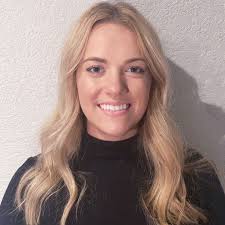 Caitlin Grubbs's Instagram, Twitter & Facebook