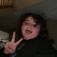 Anyone got a shipping confirmation for a Ross purchased during the blowout??