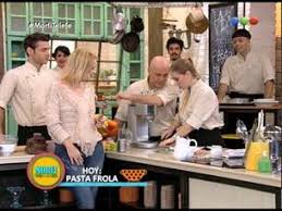 El ingles que usan es muy muy sencillo y claro y me servia para aprender recetas e ingles a la vez. La Aceptacion De Los Programas De Cocina Argentina Monografias Com