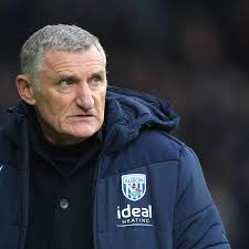 Tony Mowbray hails 'creating chaos' as West Brom ace Jayson Molumby nets  late winner