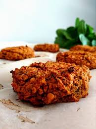 Galettes De Patates Douces Et Lentilles Corail Recettes De Cuisine Cuisine Et Boissons Aperitif Vegan