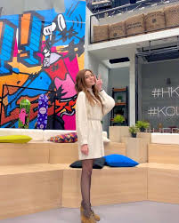 《yahoo lunch k》幫大家將office變身k 房，爭住咪，一齊唱 !大家記得點歌呀! è²å¤¢å‚³å¥‡å¥³åƒè³½è€…ä¸­é‚Šå€‹æœ€å¸å¼• æœ‰ç›¸ é¦™æ¸¯è¨Žè«–å€discuss Com Hk