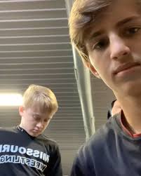 If you never get rid of the wrong friends, you will never meet the right  friends- Hopsin