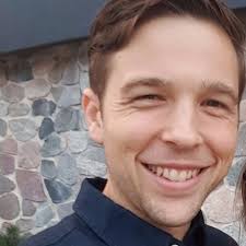 Chris Bong (@CB_Bucky)