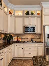 Case Remodeling S Design Pictures Remodel Decor And Ideas Antique White Kitchen Antique White Kitchen Cabinets Kitchen Renovation