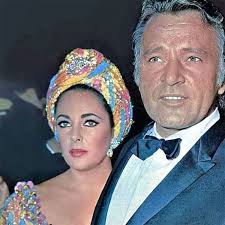 Ah! It appears that someone else is enjoying the sunshine, well while it  lasts anyway, the epitome of 60's cool!