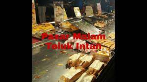1min walking distance to clock tower and there is pasar malam (night market) as well. Pasar Malam Teluk Intan Youtube
