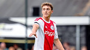 Youri Baas não foi convocado para a partida do Ajax contra o Vojvodina