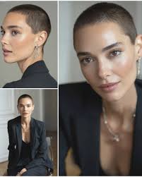 She is a beauty! If you look closely you can see the runs.