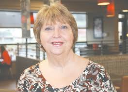 Peggy Patten's Instagram, Twitter & Facebook