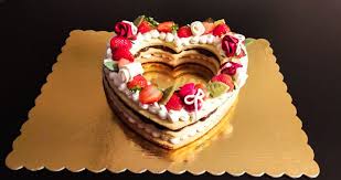 In genere di pasta sablè, pasta frolla, pan di. Cream Tart Con Frosting Al Formaggio Crema Al Cioccolato E Rum Dolci Passioni Youfriend