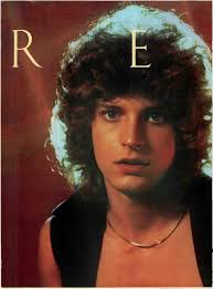 DEDICATED TO THE NEEDS OF THI, 'cCORD INDUSTRY SLEEPFr ALBUMS