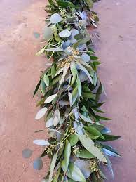 Nagi Silver Dollar And Seeded Eucalyptus Garland Eucalyptus Etsy