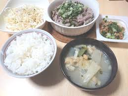 おやすみなさいを言うだけのブログ。｜とある女の生活＆貯金の記録。