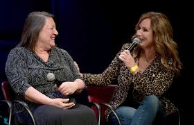 Loretta Lynn and Patsy Cline: Daughters Help Tell the Story of Their  Mothers' Friendship in New Biopic