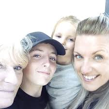 Lincoln Drive avoid at all cost at least bottom half not good 😐