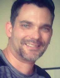 Devon Packard's Instagram, Twitter & Facebook