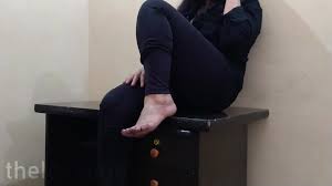 فتاة هندية شابة يغوي ويضرب معلمها في تأمين - مجموعة أفلام سكس مجانية- Big  Ass Monster porn - bigassmonster.com