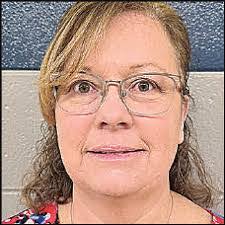 Jill Burris's Instagram, Twitter & Facebook