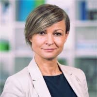 40+ "Strack" profiles