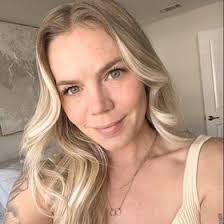 Chloe Gillette's Instagram, Twitter & Facebook