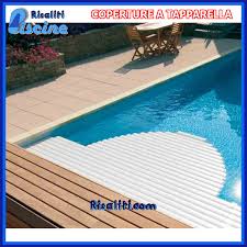 Coperture a tapparella la copertura a tapparella è senz'altro la soluzione migliore per coprire la piscina. Coperture Tapparella Piscine Interrate Risaliti Piscine Risaliti Com