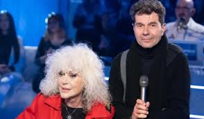 Cantata al festivalbar nel 1981 è stata la nel 1979 donatella rettore pubblica splendido splendente, uno dei suoi brani più famosi nonché il. Chi E Claudio Rego Il Marito Di Donatella Rettore