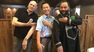 Alain soral—en réponse à la censure par youtube de l'émission l'heure la plus sombre n°86 « retour de corée du nord », ertv propose aux internautes de visionner le documentaire à la découverte de la corée du nord dans lequel alain soral commente les images de son premier. Alain Soral Maitre Du Logos Francais Sans Peur Chretien Sans Reproche Ali Sourate Kiwi Farms