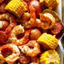 Lowcountry, chicago's favorite seafood boil destination, shares their foolproof recipe! Labor Day Crawfish Boil Punchfork