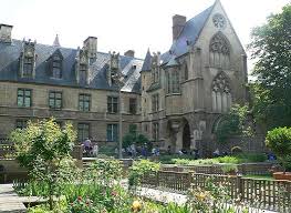 Middle Age Garden Of Cluny Un Jour De Plus A Paris