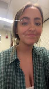 Eleanor Schuster's Instagram, Twitter & Facebook