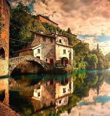 Pin Su Travel Post