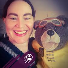 Are we not gonna talk about the baby hands in this picture? Is this Pubert  Addams?