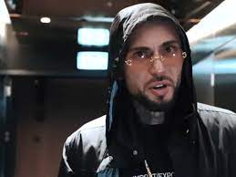 Wejdź i znajdź to, czego szukasz! Nowy Raper W Fame Mma Malik Montana Byly Prowadzone Rozmowy Mma Pl