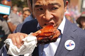 Presidential Candidates Eating Food -- Fill 'Er Up!