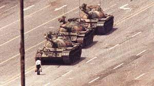 For an event that happened almost 2,000 kilometers (1,200 miles) away, the tiananmen square massacre has become deeply embedded in hong kong's psyche. Tiananmen Massaker Was Vor 30 Jahren In Peking Geschah