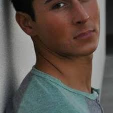 Stream Giovanni Todd music