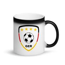Gegen ungarn sollte ein zeichen der. Zaubertasse Mit Deutschland Fussball Wappen Fur Wahre Fans
