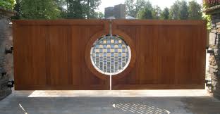 Bungalow gate design ideas with gorgeous house front gate collections. Driveway Gate Ideas Modern Contemporary