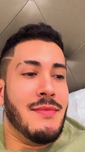 Pedi comida extra para más tarde pero se me antojó y me lo comí todo se una  🥲