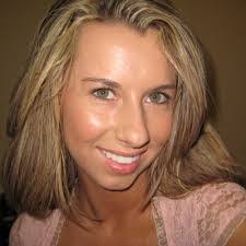 Ashlee Carroll's Instagram, Twitter & Facebook