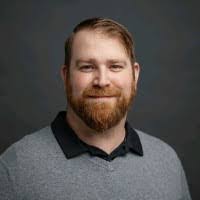 Jerry Farr's Instagram, Twitter & Facebook