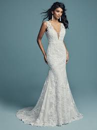 Wedding Dress For And Hourglass Shape Finding The Perfect Dress For Your Body Type H Maggie Sottero Wedding Dresses Wedding Dresses Designer Wedding Dresses