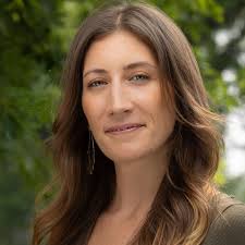 Allyson Bass's Instagram, Twitter & Facebook