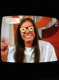 Fue a través de programa de 'con permiso', donde martha figueroa dio su opinión acerca de como alessandra rosaldo menosprecia a eugenio derbez durante las emisiones de la serie que acaba de estrenar la segunda temporada, y la periodista asegura que no van a durar. Eugenio Derbez No Twitter Comefy Central Ahorita El Mejor Sketch De Nicolas Tranquilino Http T Co Fqyttgtw95