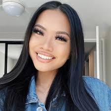 Sarah writes model files for feynarts, calchep / comphep, which can also be used for dark matter studies. Who Is Sarah Magusara Tiktok S Sarah Magusara Age Boyfriend Baby Etc