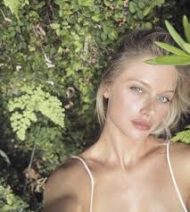 Carol Werner nudes | GLAMOURHOUND.COM