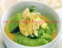 Resep bubur sumsum daun suji gurih enak. Cara Membuat Bubur Sumsum Hijau Pandan Saus Durian Resep Masakan Indonesia