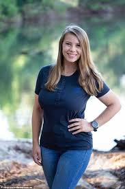 Bindi irwin is an australian television personality and conservationist, also known by her birth name bindi sue irwin. Bindi Irwin 2busty2hide